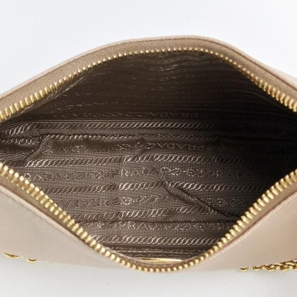 SOLD Prada Cammeo Saffiano Leather Re Edition 2005 Bag - Picture 3 of 7